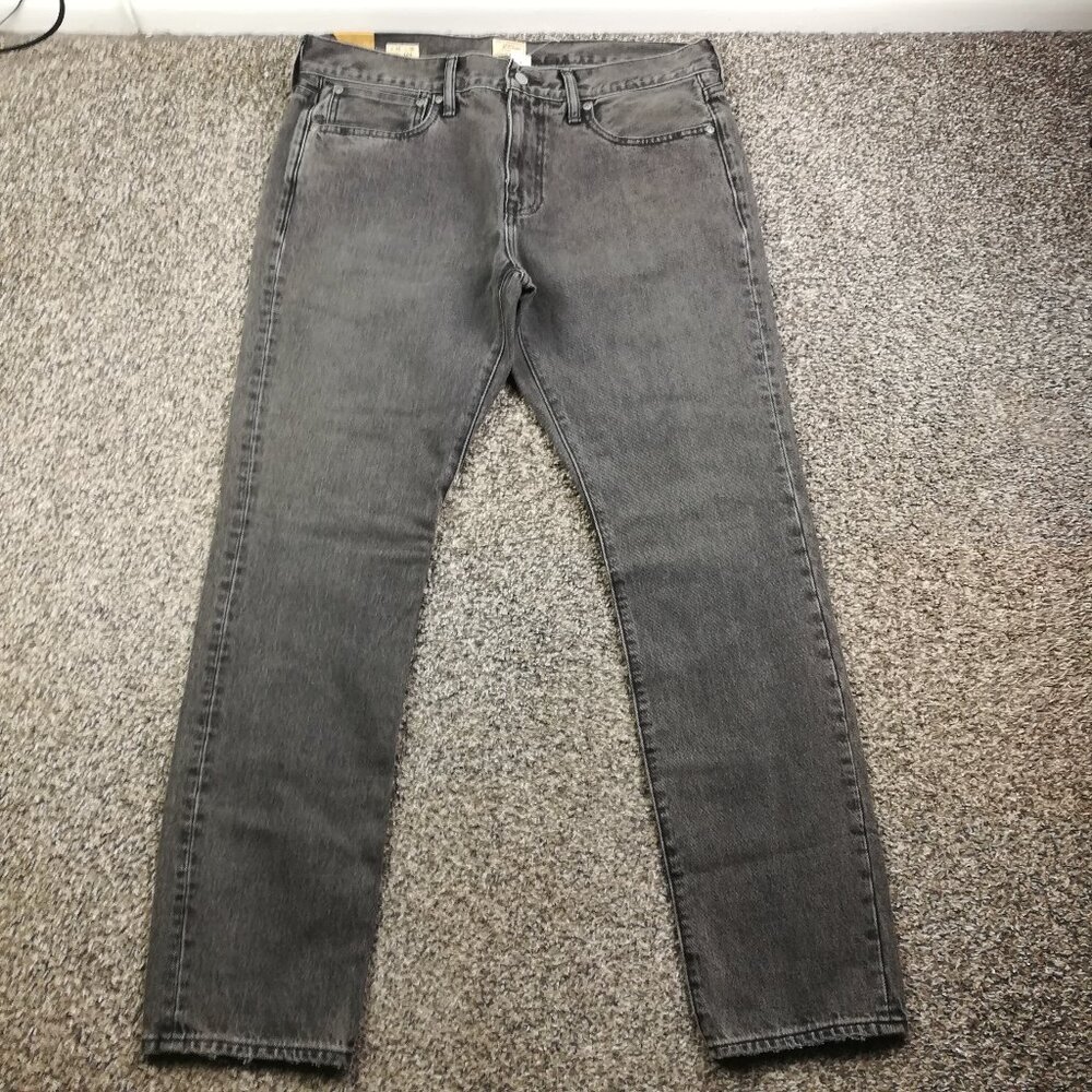 NWT 2022 J Crew Jeans 484 Slim Fit Washed Black Mens 34x31 BI523